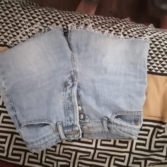 Vetement - Picture 3 of 4